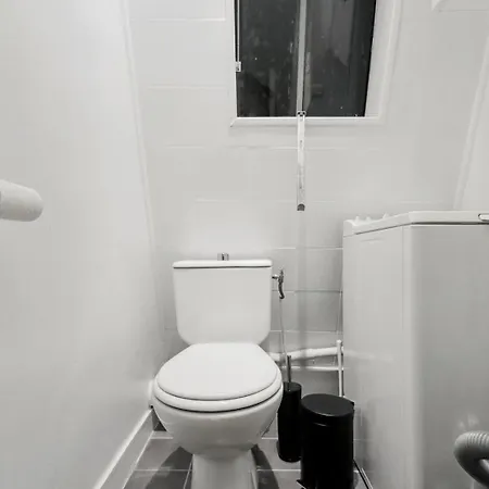 Le Globe-trotter-citeaux * Párizs